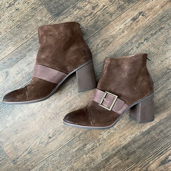 Korks Shoes - Korks Boots by Kork Ease Sz 10M Denoon Brown Suede Buckle Heeled Booties Ankle